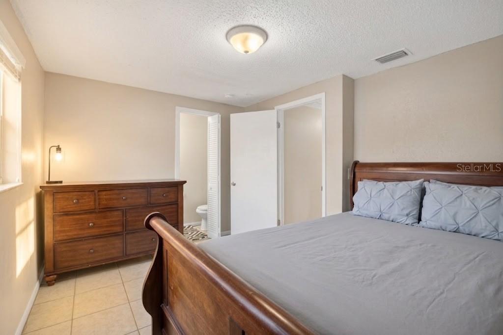 205 Miller Mac Road Apollo Beach, FL 33572 - Photo 15 of 27 Gallery Image 15