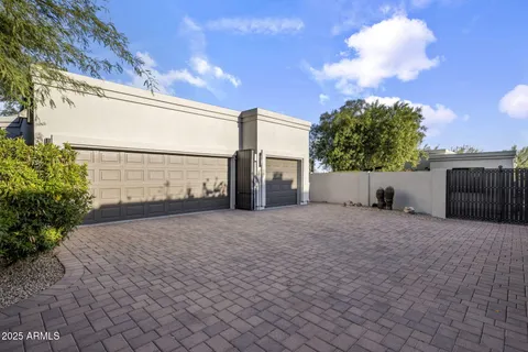 $3,450,000 | 8265 East Via Del Sol Drive, Scottsdale, AZ 85255