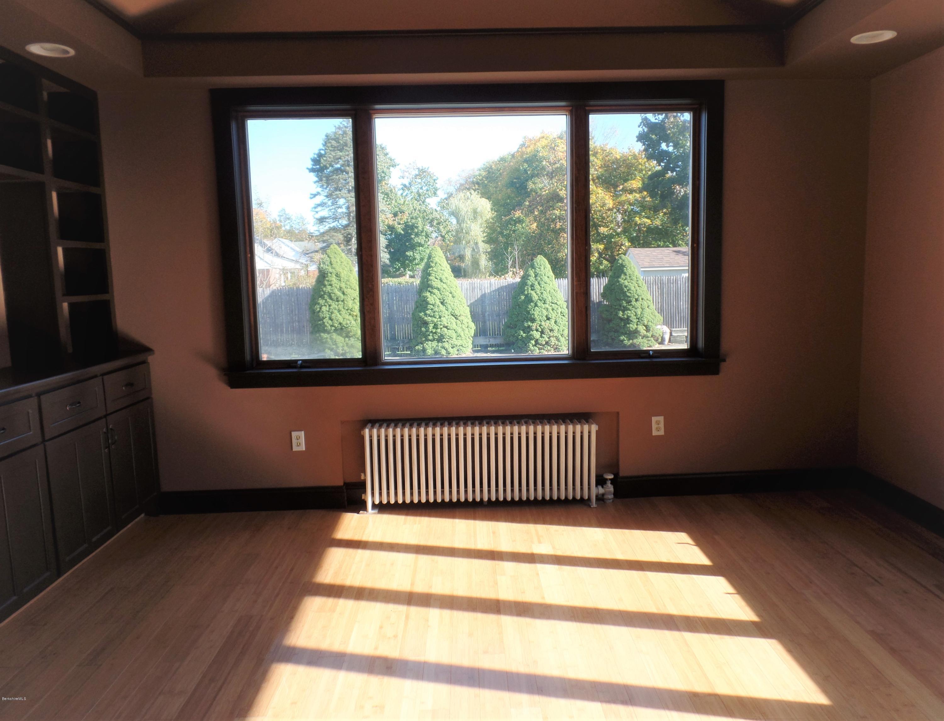 167 Holmes Road Pittsfield, MA 01201 - Photo 15 of 40 Den 2