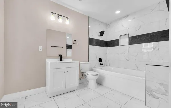 $3,800 | 2045 East 31st Street, Baltimore, MD 21218