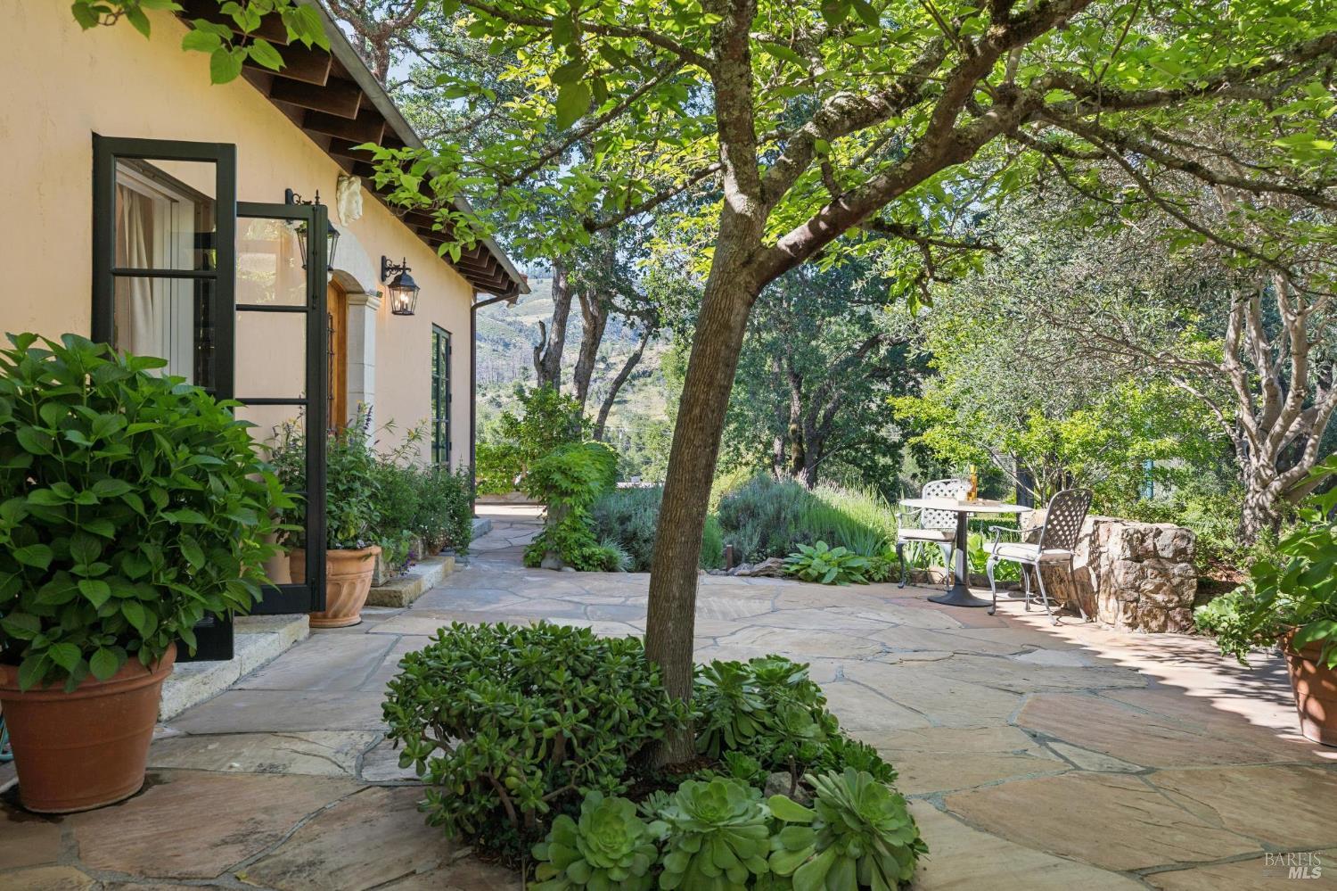 391 Crystal Springs Road St. Helena, CA 94574 - Photo 8 of 99