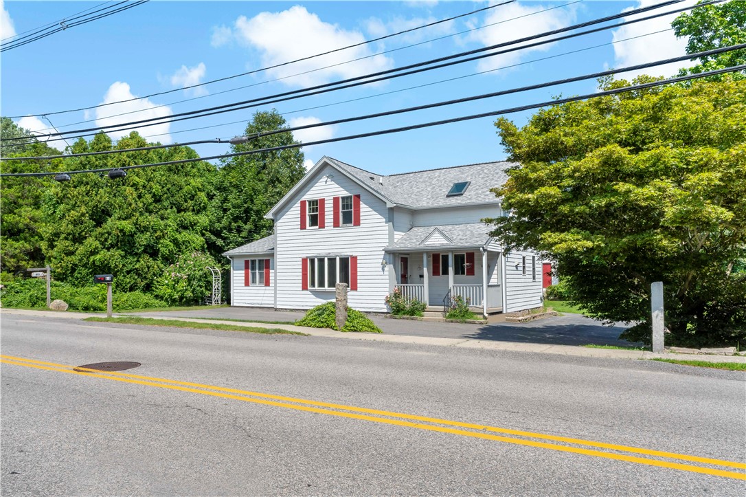 813 S Road South Kingstown, RI 02879 - Photo 1 of 32 Gallery Image 1