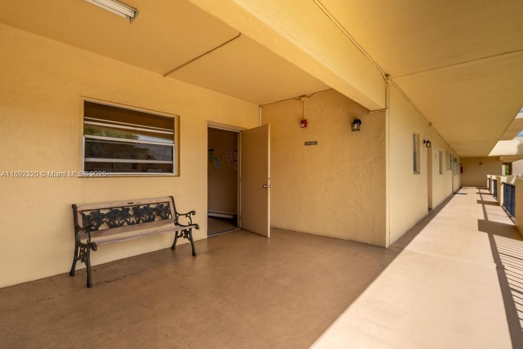 351 Cambridge Road, Unit 208 Hollywood, FL 33024 - Photo 26 of 35