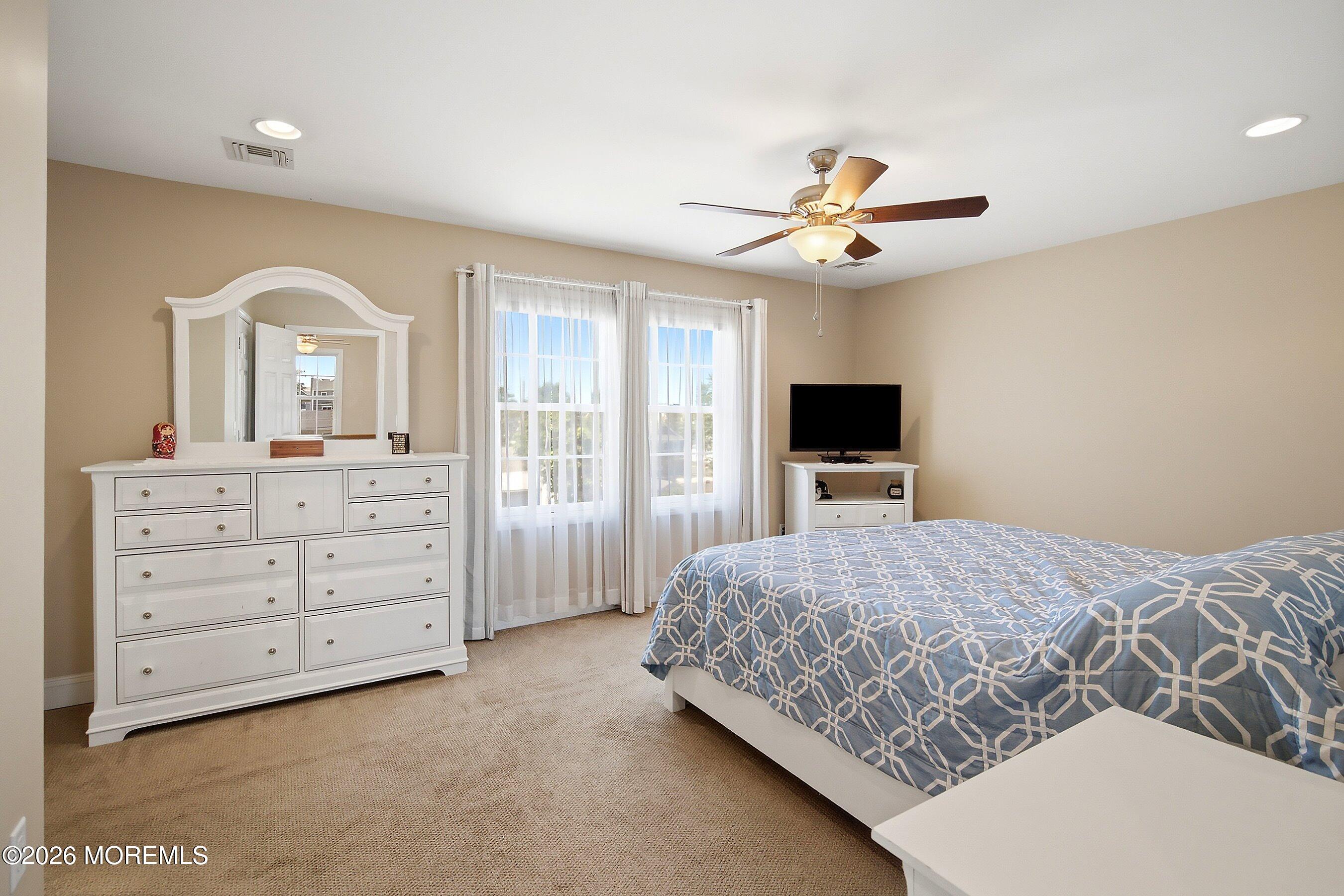 910 5th Street Union Beach, NJ 07735 - Photo 12 of 33 14-Bed 1