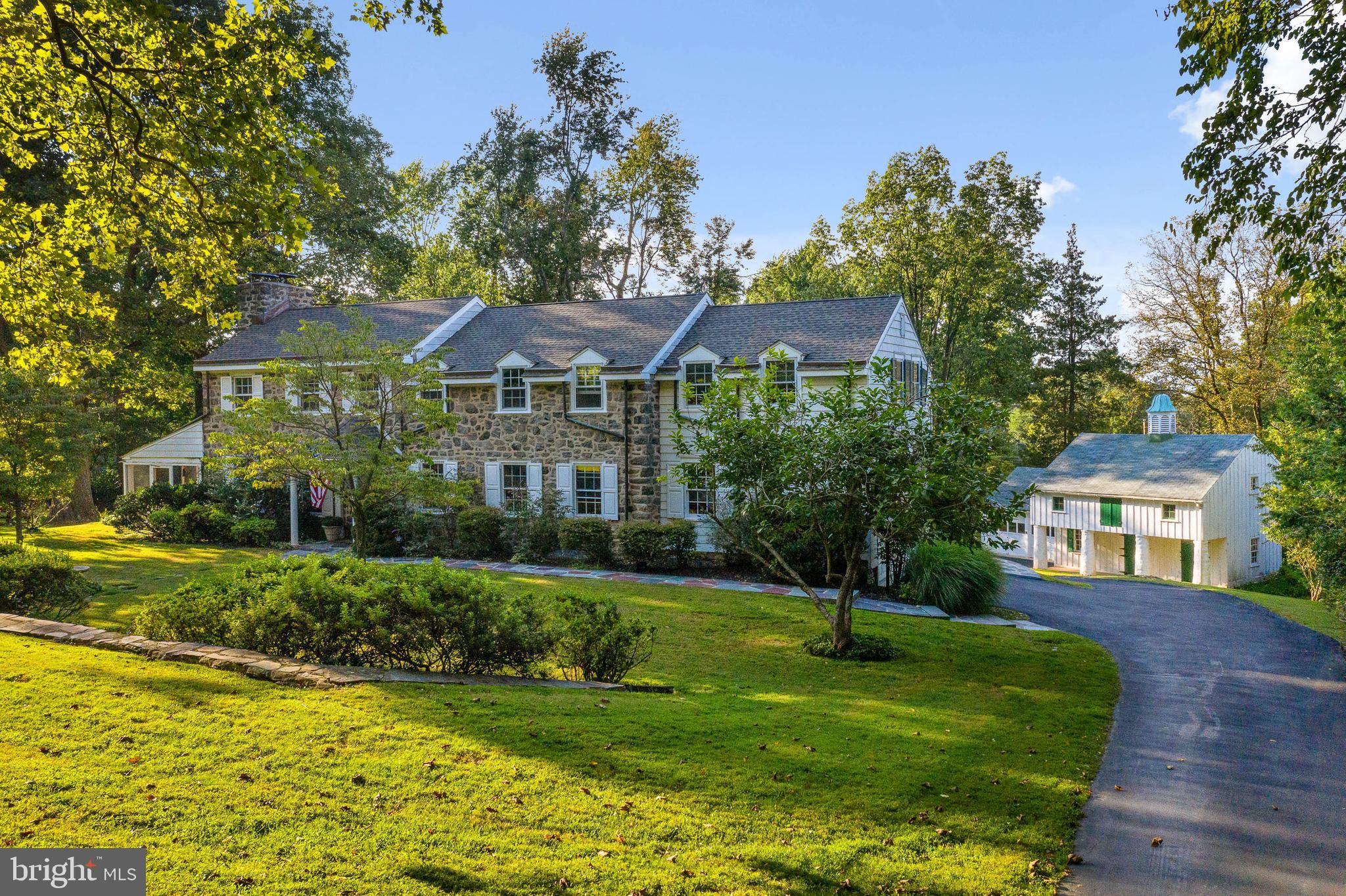1048 Broadview Road Wayne, PA 19087 - Photo 3 of 51