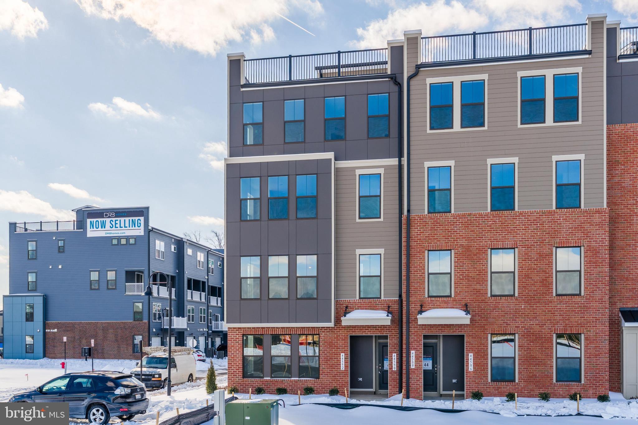 44592 Strabane Terrace Ashburn, VA 20147 - Photo 2 of 47