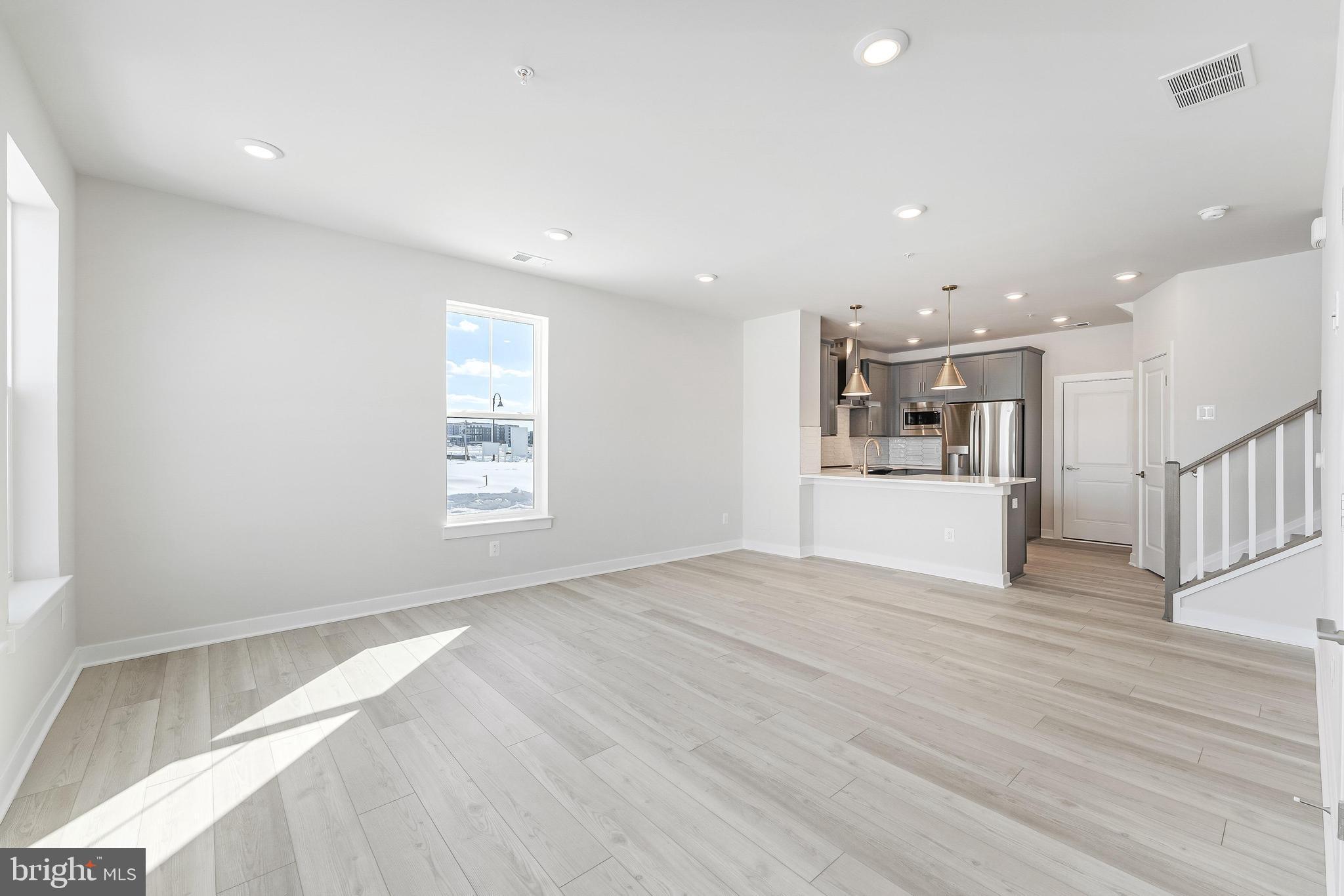 44592 Strabane Terrace Ashburn, VA 20147 - Photo 4 of 47