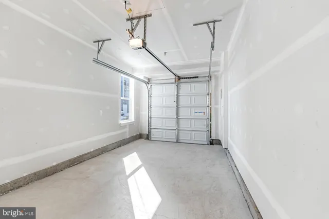 $3,200 | 44592 Strabane Terrace, Ashburn, VA 20147