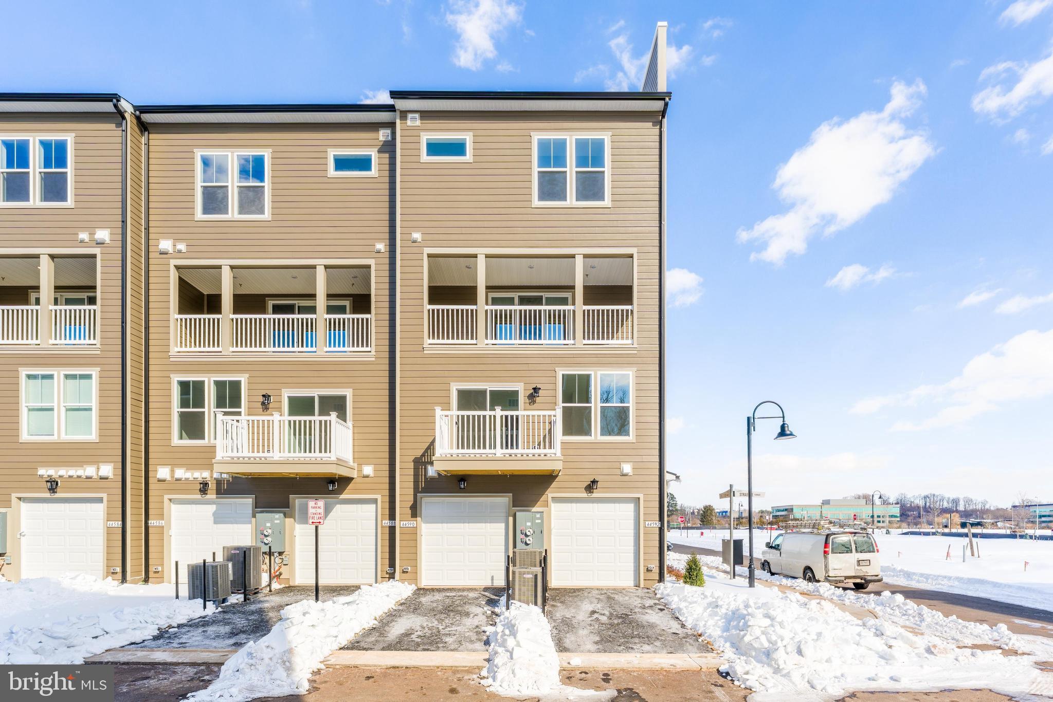 44592 Strabane Terrace Ashburn, VA 20147 - Photo 46 of 47