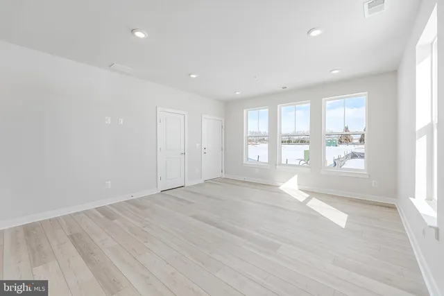 $3,200 | 44592 Strabane Terrace, Ashburn, VA 20147