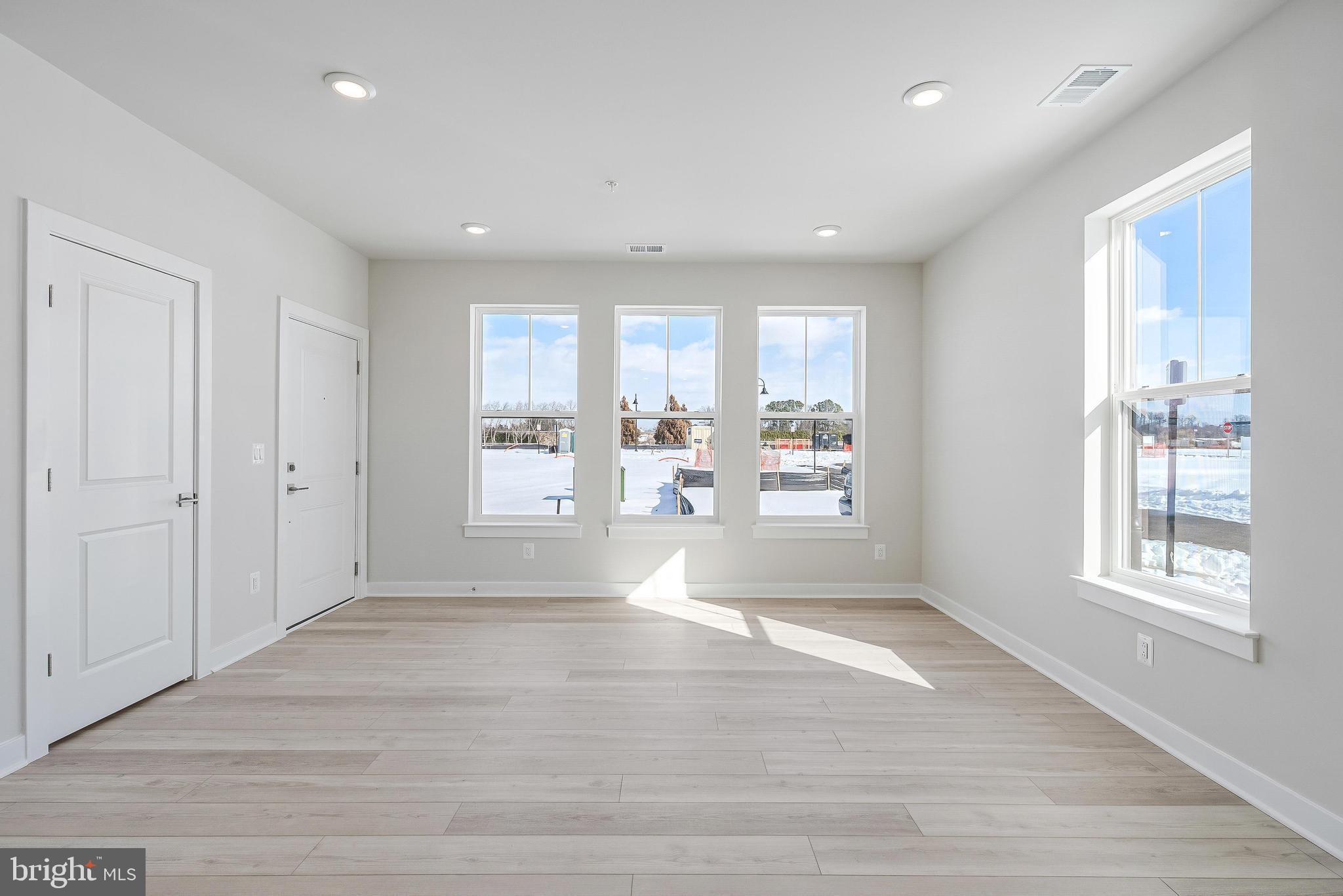 44592 Strabane Terrace Ashburn, VA 20147 - Photo 8 of 47