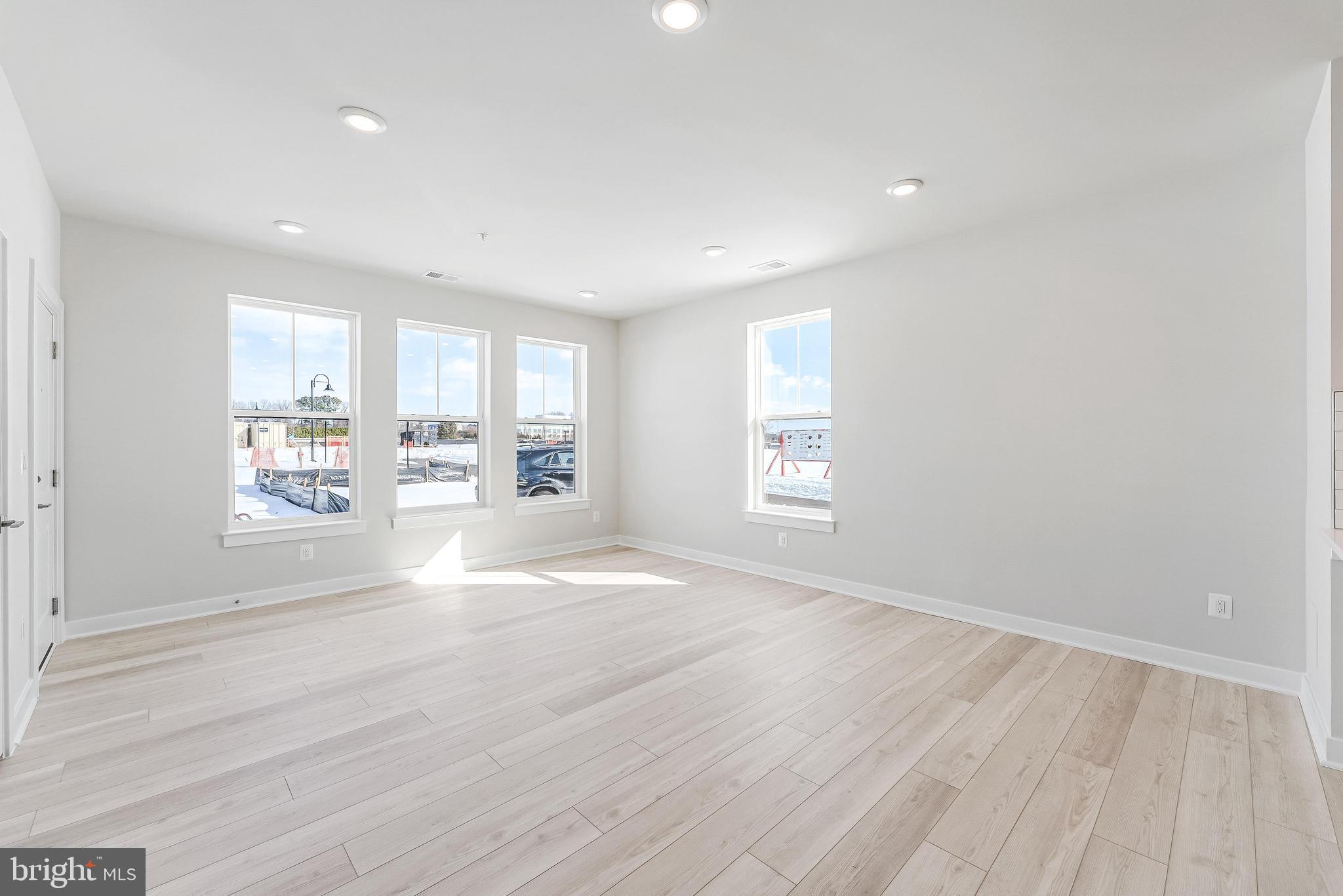 44592 Strabane Terrace Ashburn, VA 20147 - Photo 9 of 47