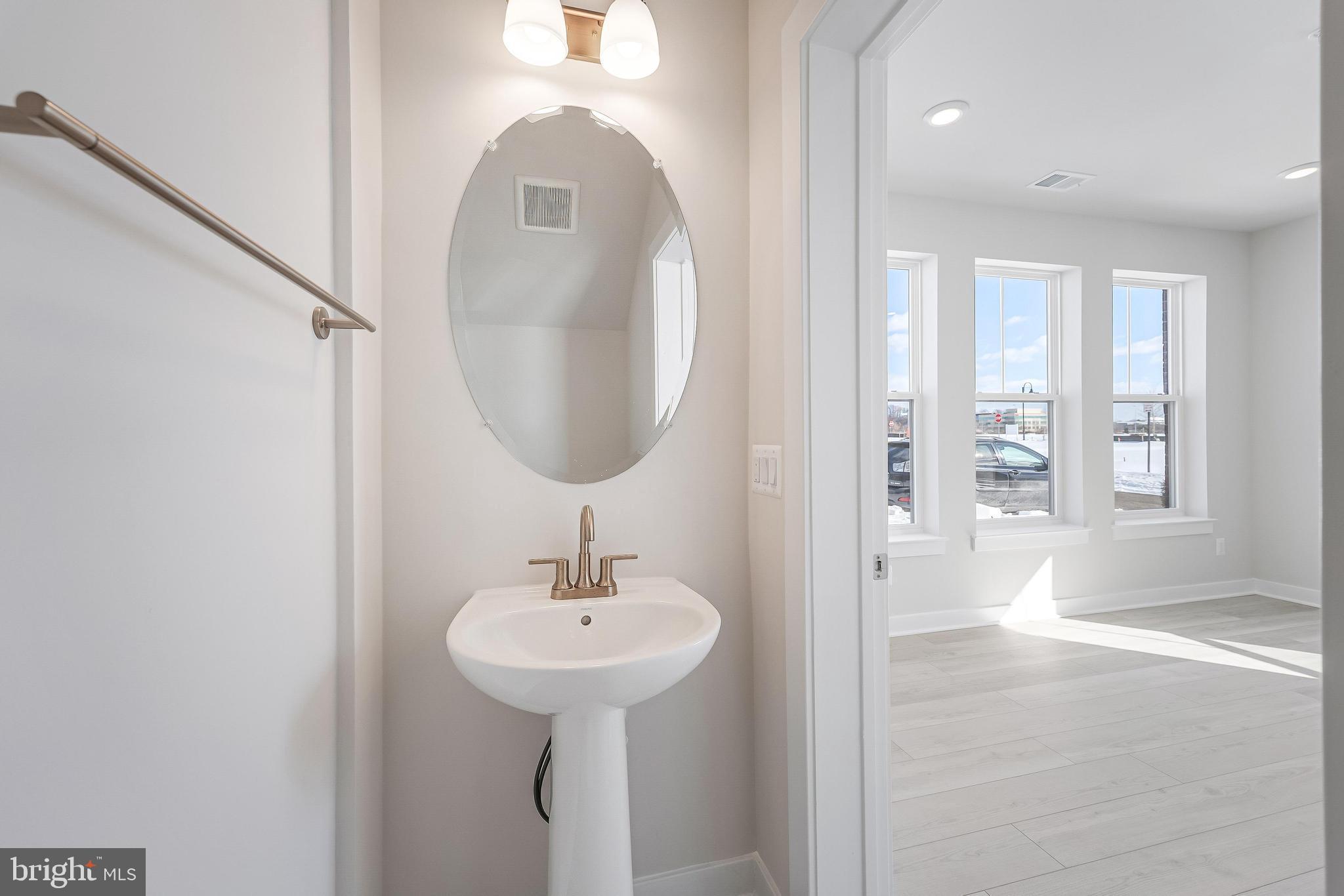 44592 Strabane Terrace Ashburn, VA 20147 - Photo 10 of 47