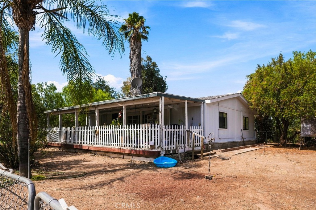 31215 Byers Road Menifee, CA 92584 - Photo 48 of 66 31201 Front view