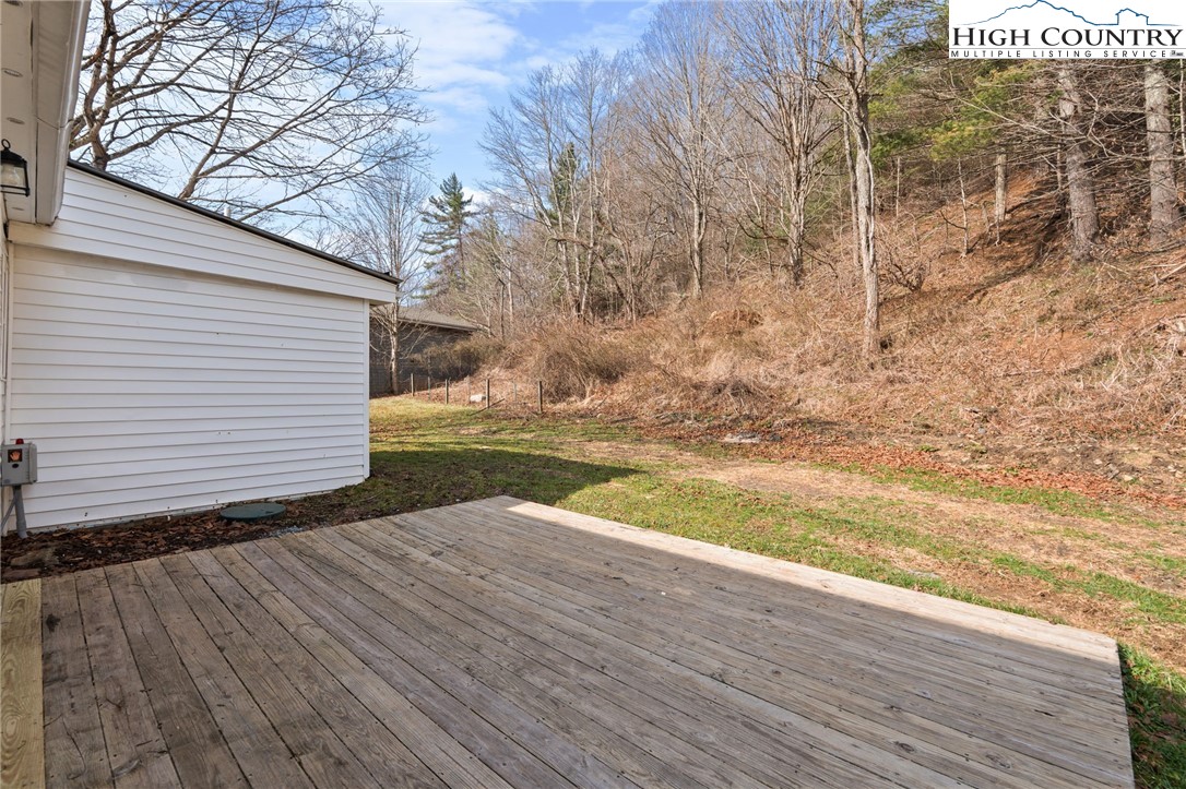 2015 Highway 194 Boone, NC 28607 - Photo 27 of 40 a view of backyard with wooden floor