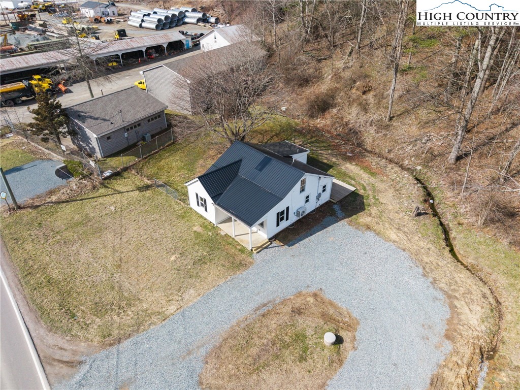 2015 Highway 194 Boone, NC 28607 - Photo 39 of 40 an aerial view of a house with a yard and trees