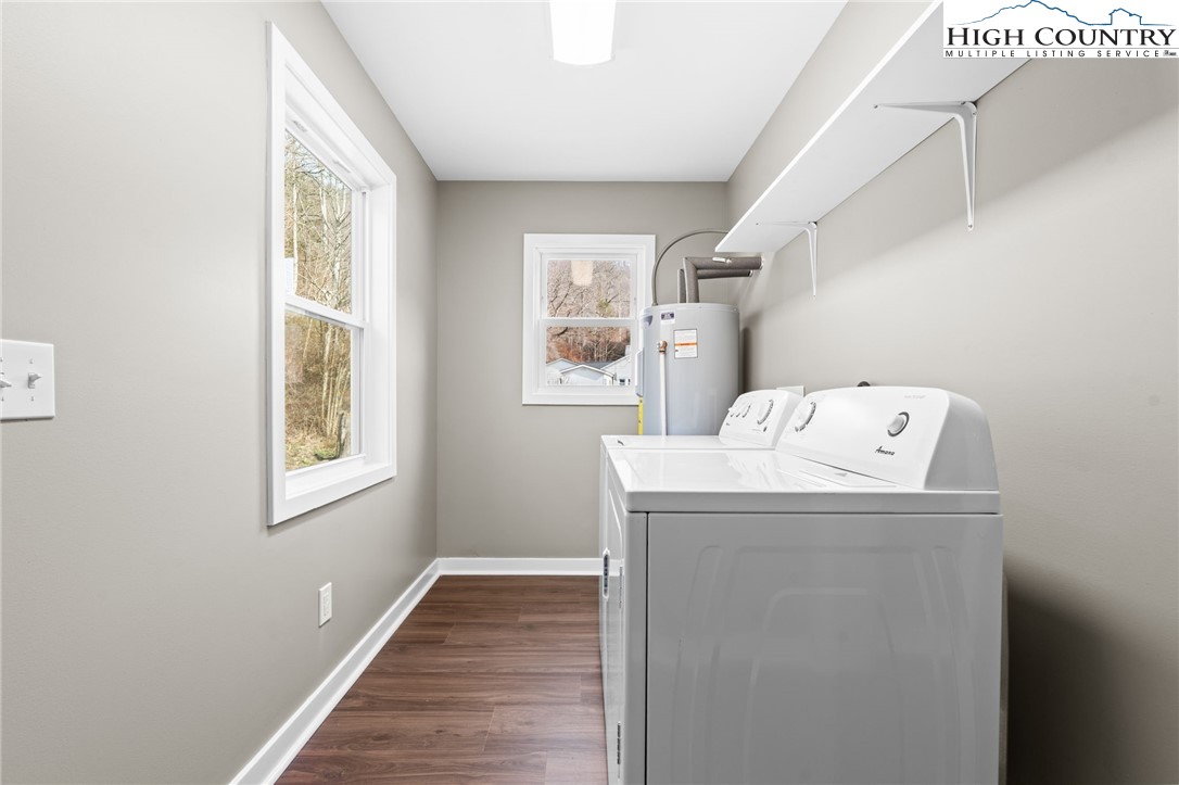2015 Highway 194 Boone, NC 28607 - Photo 8 of 40 a utility room with dryer and washer