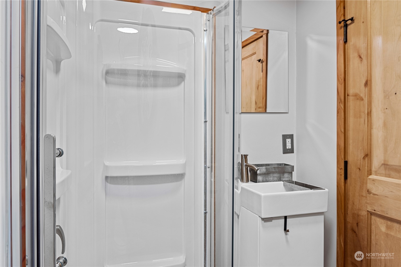 106 North Hendrickson Road Vader, WA 98593 - Photo 8 of 40 Gallery Image 8