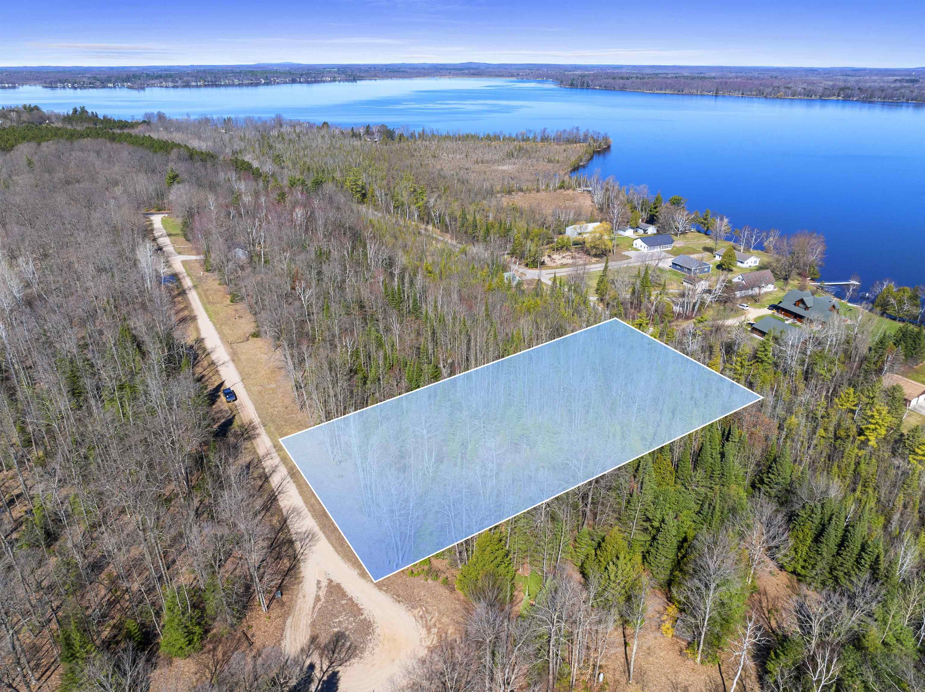 White Buck Lane, Unit 5 Crivitz, WI 54114 - Photo 1 of 12