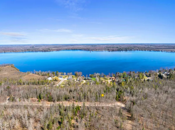 $46,900 | White Buck Lane, Unit 5, Crivitz, WI 54114