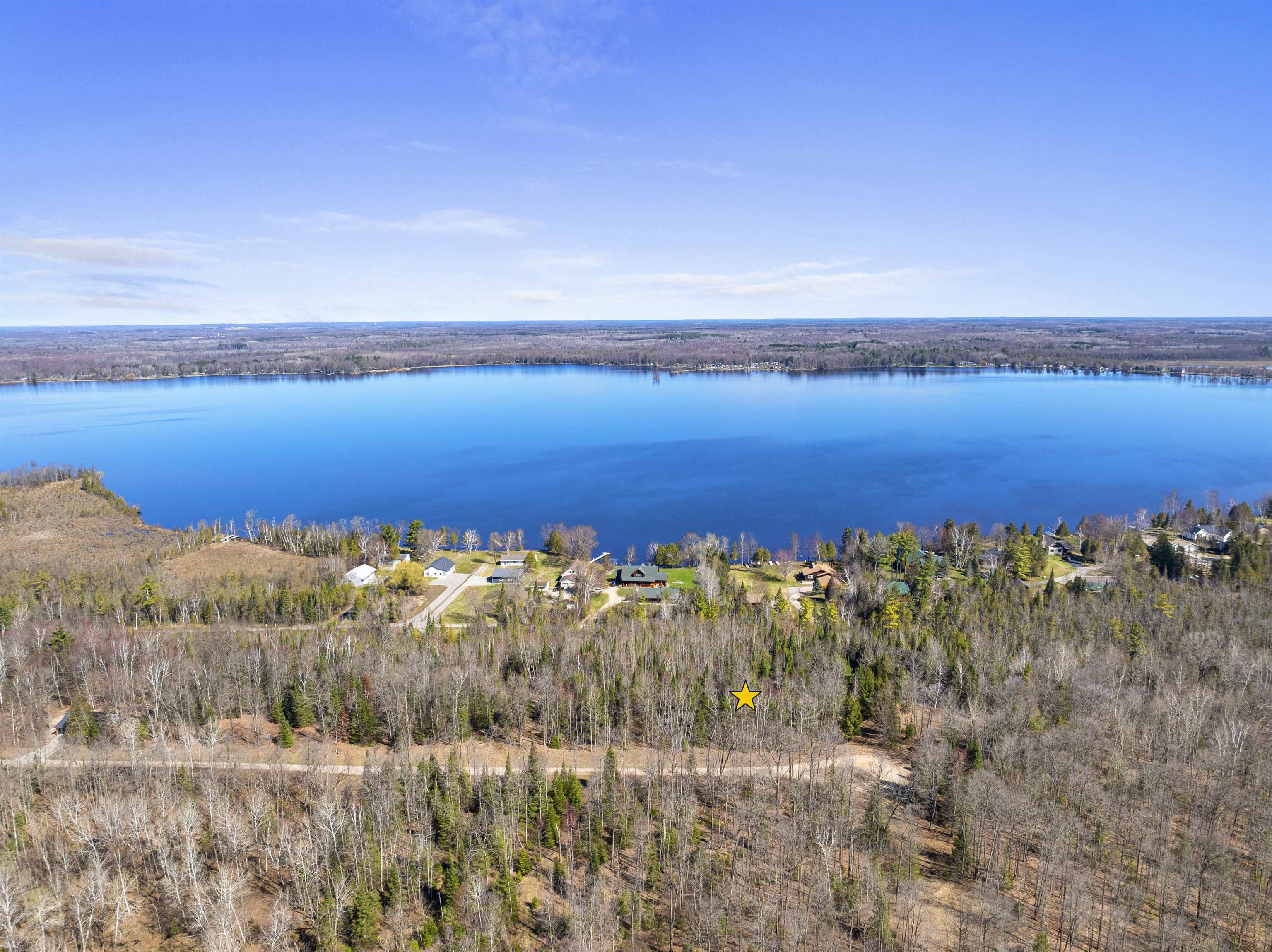 White Buck Lane, Unit 5 Crivitz, WI 54114 - Photo 4 of 12