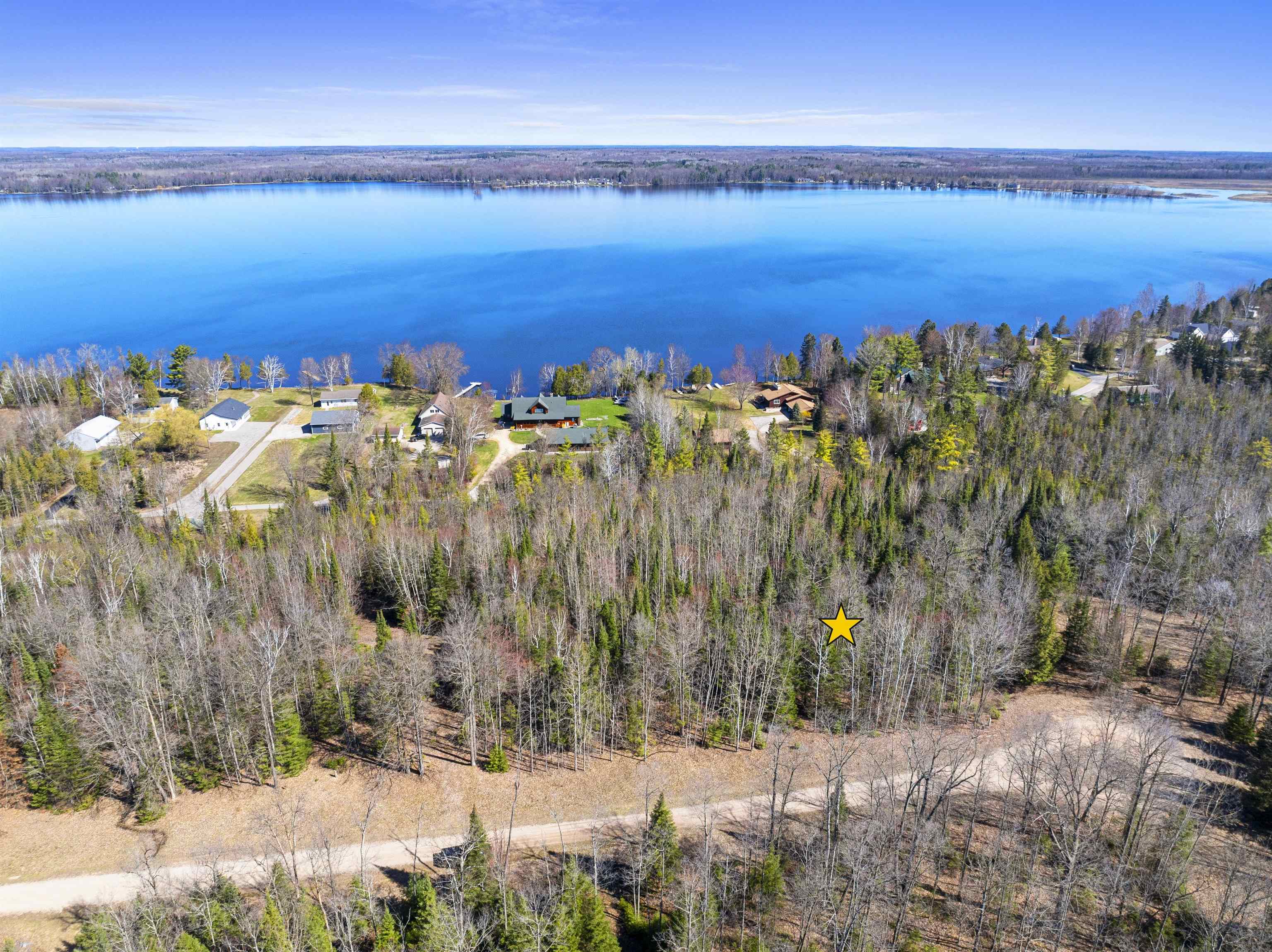 White Buck Lane, Unit 5 Crivitz, WI 54114 - Photo 5 of 12