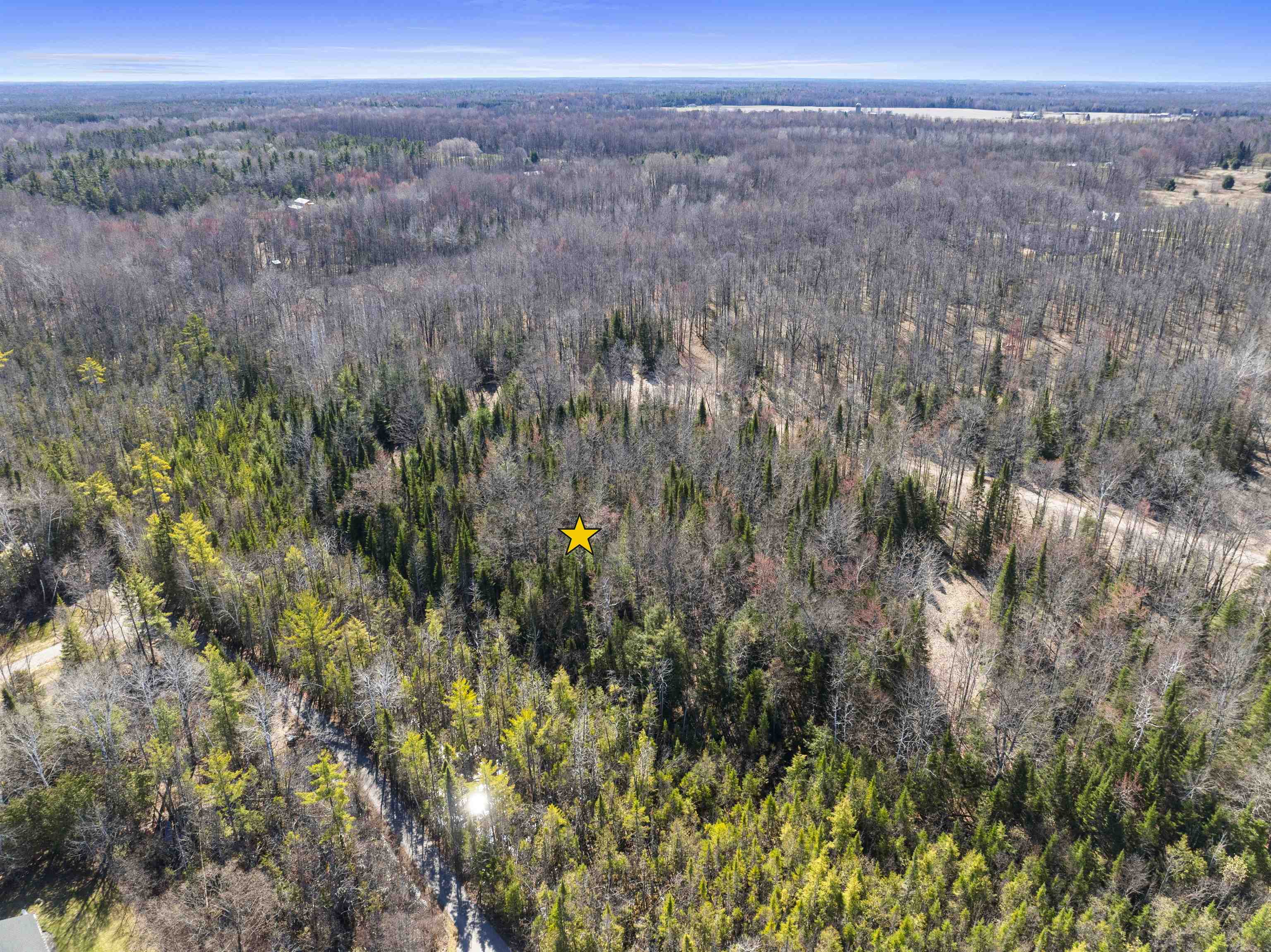 White Buck Lane, Unit 5 Crivitz, WI 54114 - Photo 7 of 12