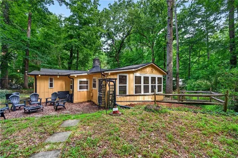 $349,999 | 130 Chestnut Street, Roswell, GA 30075