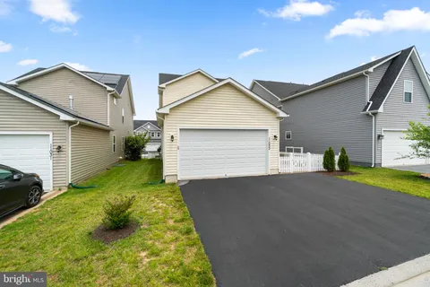 $739,900 | 11033 Hazelnut Lane, Monrovia, MD 21770