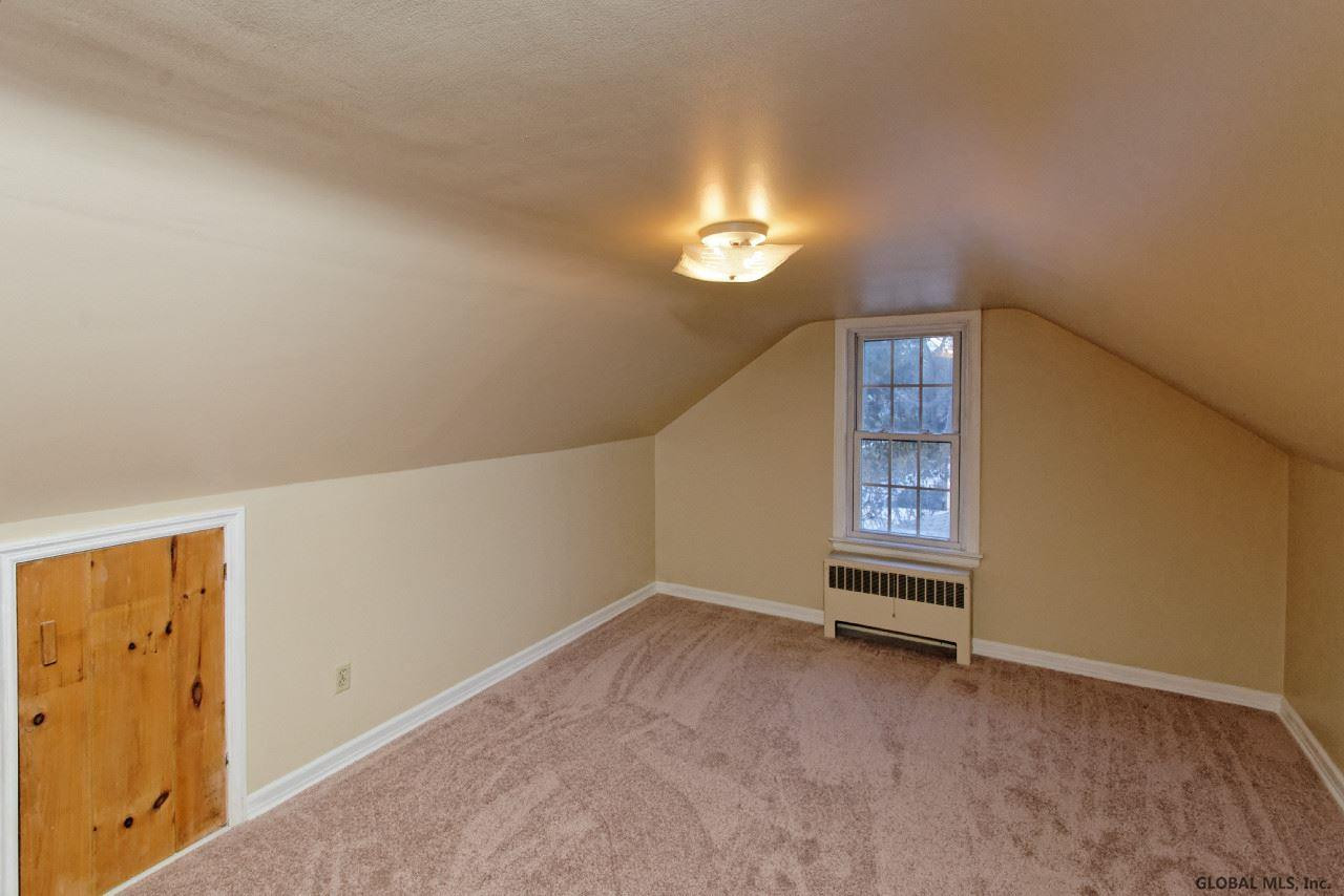 113 Lansing Road South Colonie, NY 12304 - Photo 19 of 25 Photo 19