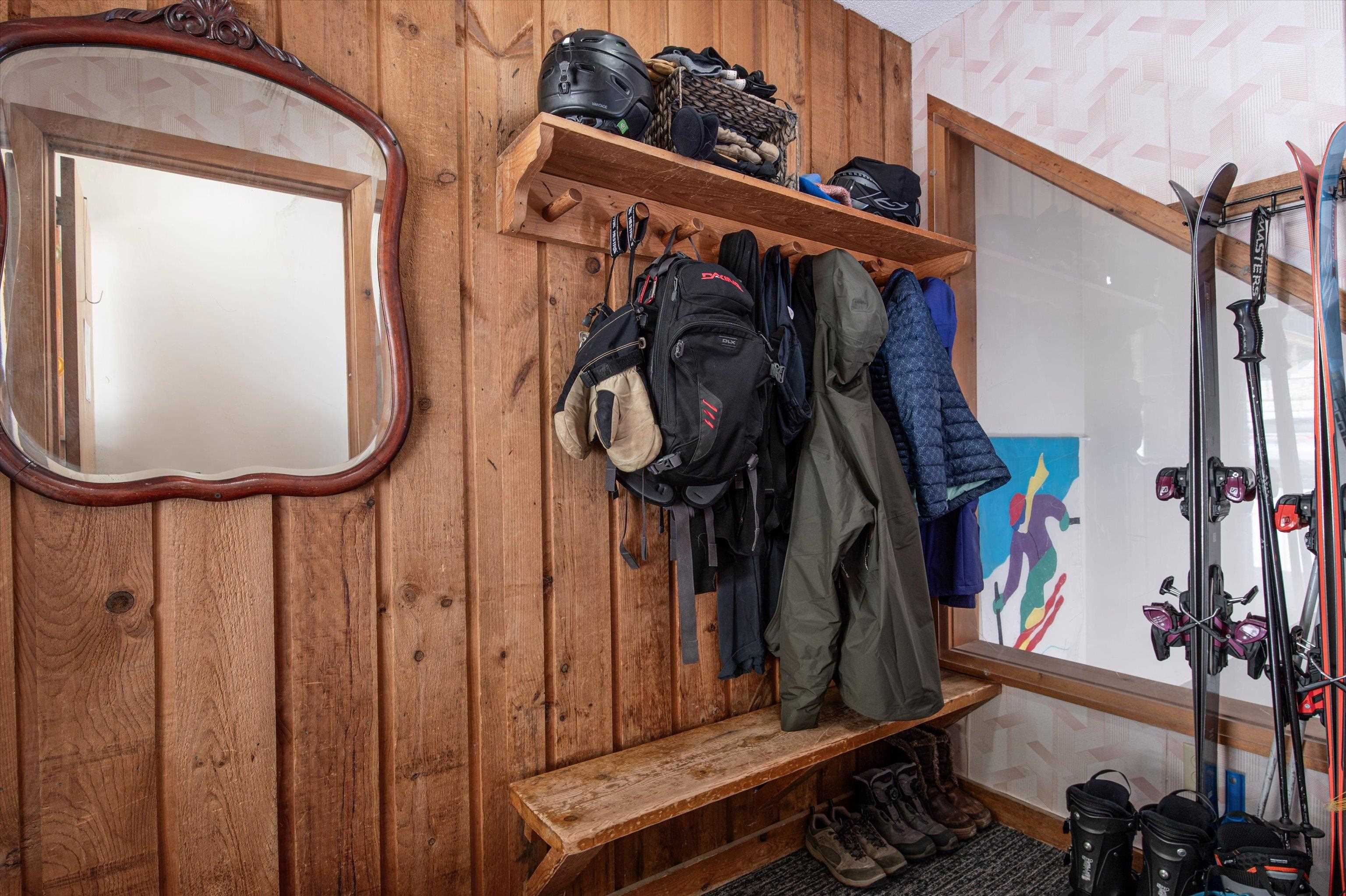 162 Okemo Trailside Extension, Unit 22CL Ludlow, VT 05149 - Photo 2 of 30