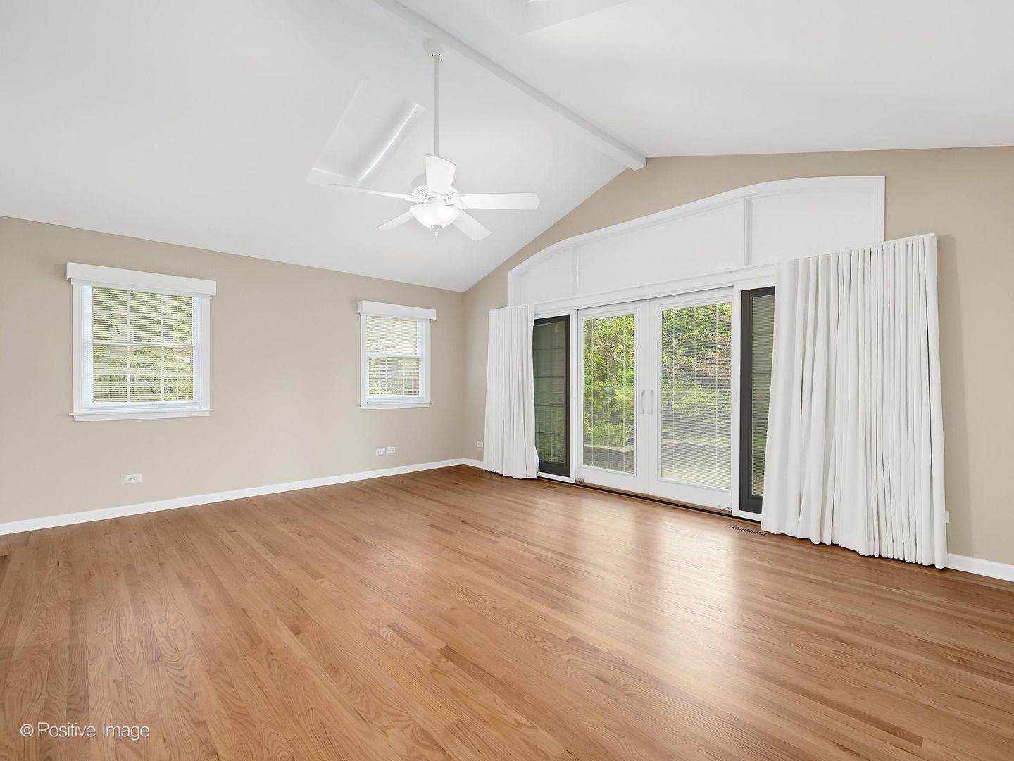 2S560 Seneca Drive Wheaton, IL 60189 - Photo 20 of 39