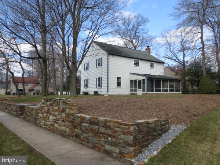 150 Antietam Road Delran, NJ 08075 - Photo 2 of 24 Exterior Back