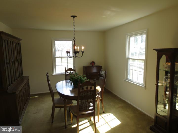 150 Antietam Road Delran, NJ 08075 - Photo 8 of 24 Dining Room