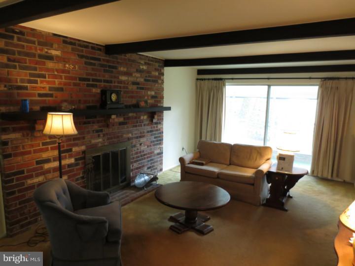 150 Antietam Road Delran, NJ 08075 - Photo 9 of 24 Family Room