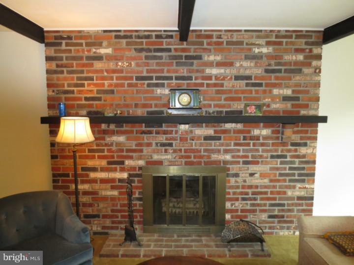 150 Antietam Road Delran, NJ 08075 - Photo 10 of 24 Fireplace