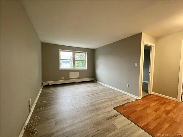 $1,400 | 85 Union Avenue, Unit B3, Bridgeport, CT 06607
