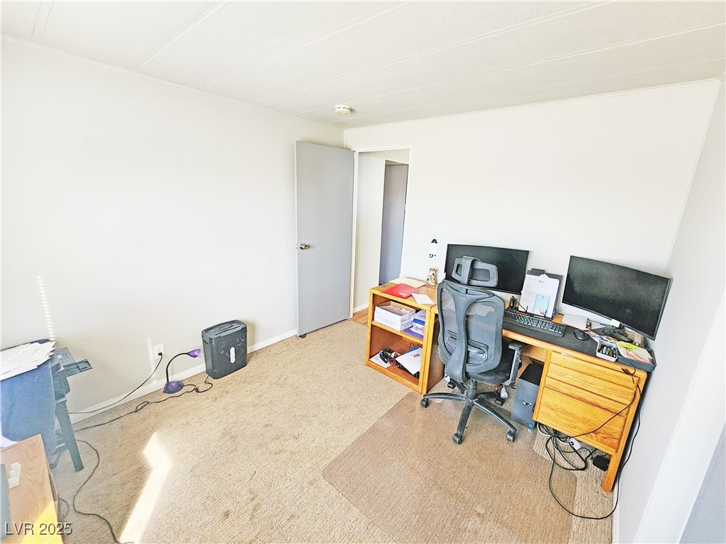 860 Gold Point Road Pahrump, NV 89060 - Photo 14 of 38 Gallery Image 14