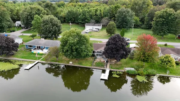 $324,900 | 706 West Neher Road, Silver Lake, IN 46982