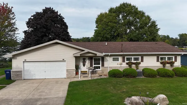 $324,900 | 706 West Neher Road, Silver Lake, IN 46982