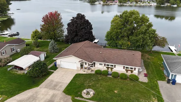$324,900 | 706 West Neher Road, Silver Lake, IN 46982