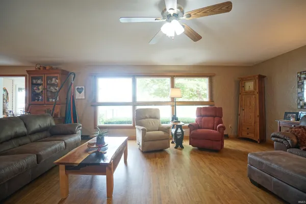 $324,900 | 706 West Neher Road, Silver Lake, IN 46982