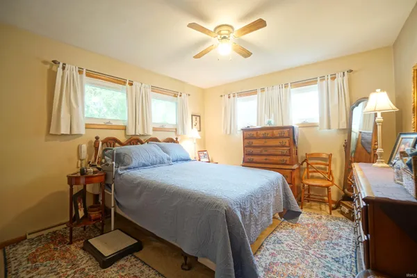 $324,900 | 706 West Neher Road, Silver Lake, IN 46982