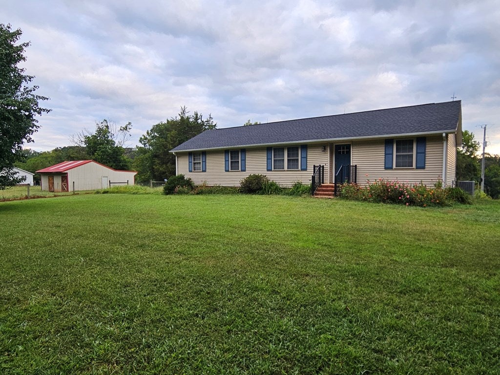 829 School Road Dillwyn, VA 23936 - Photo 2 of 7 Gallery Image 2