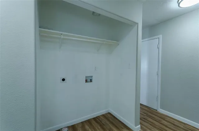 $199,999 | 104 Cole Street, Ladonia, TX 75449