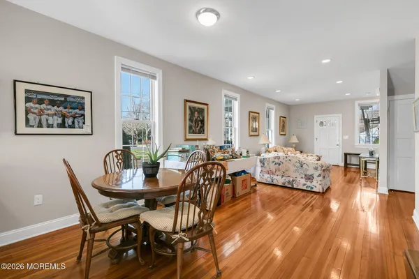 $4,200 | 11 Lakeside Avenue, Rumson, NJ 07760