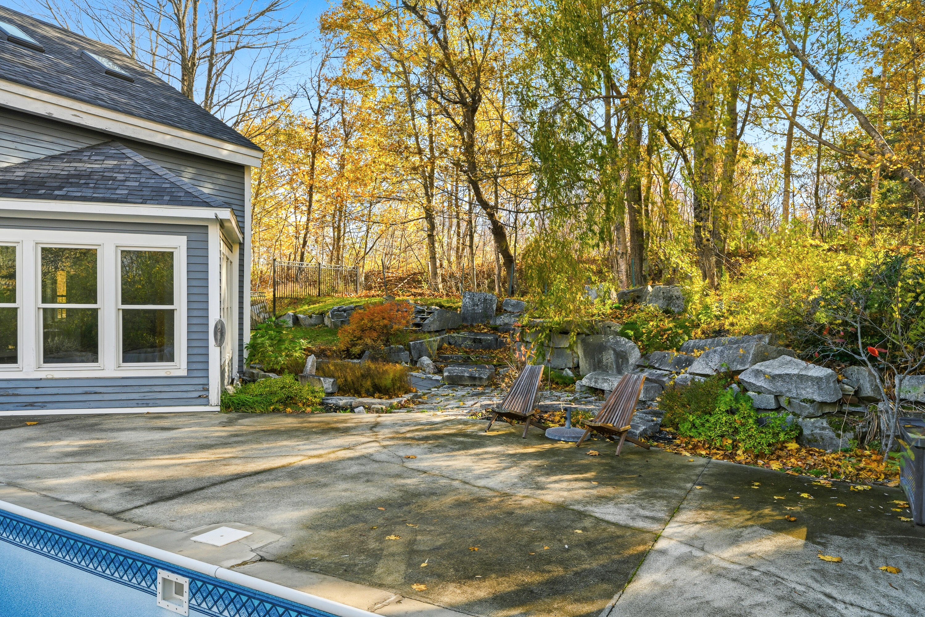 424 Winthrop Street Hallowell, ME 04347 - Photo 8 of 48 110303gr-108