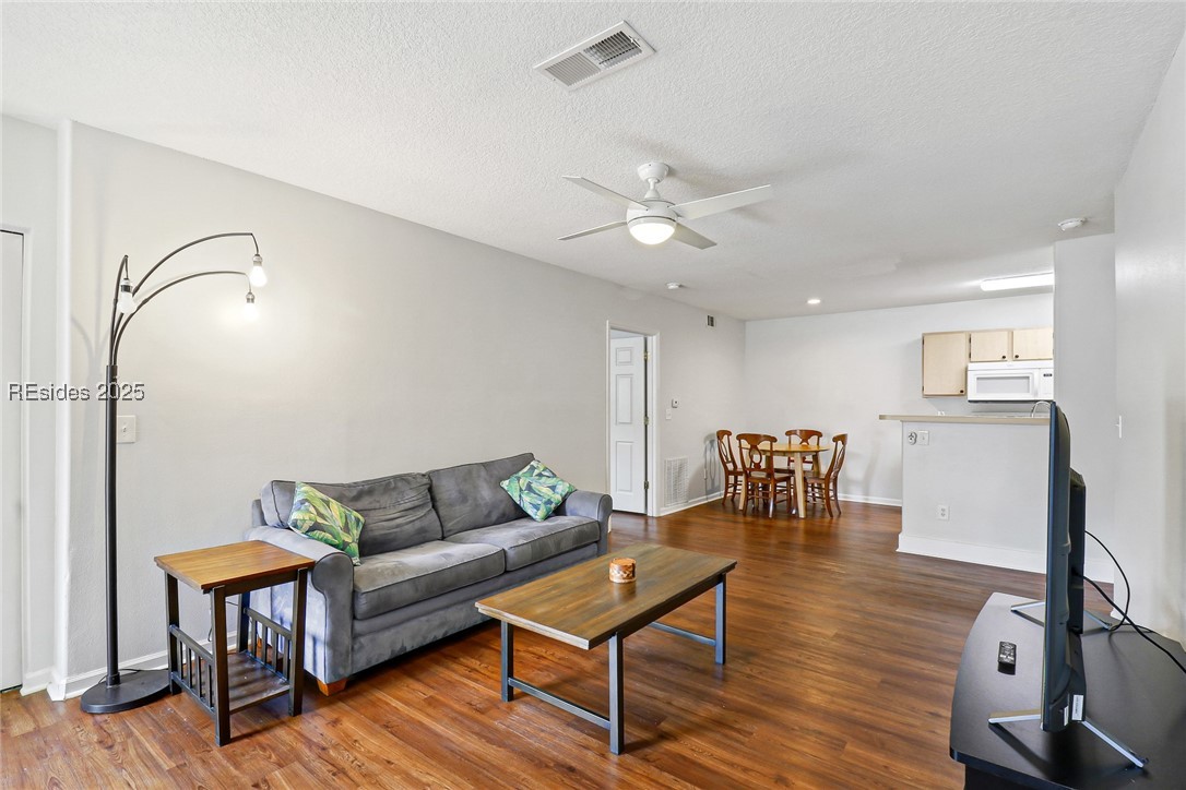 897 Fording Island Road, Unit 1004 Bluffton, SC 29910 - Photo 14 of 42