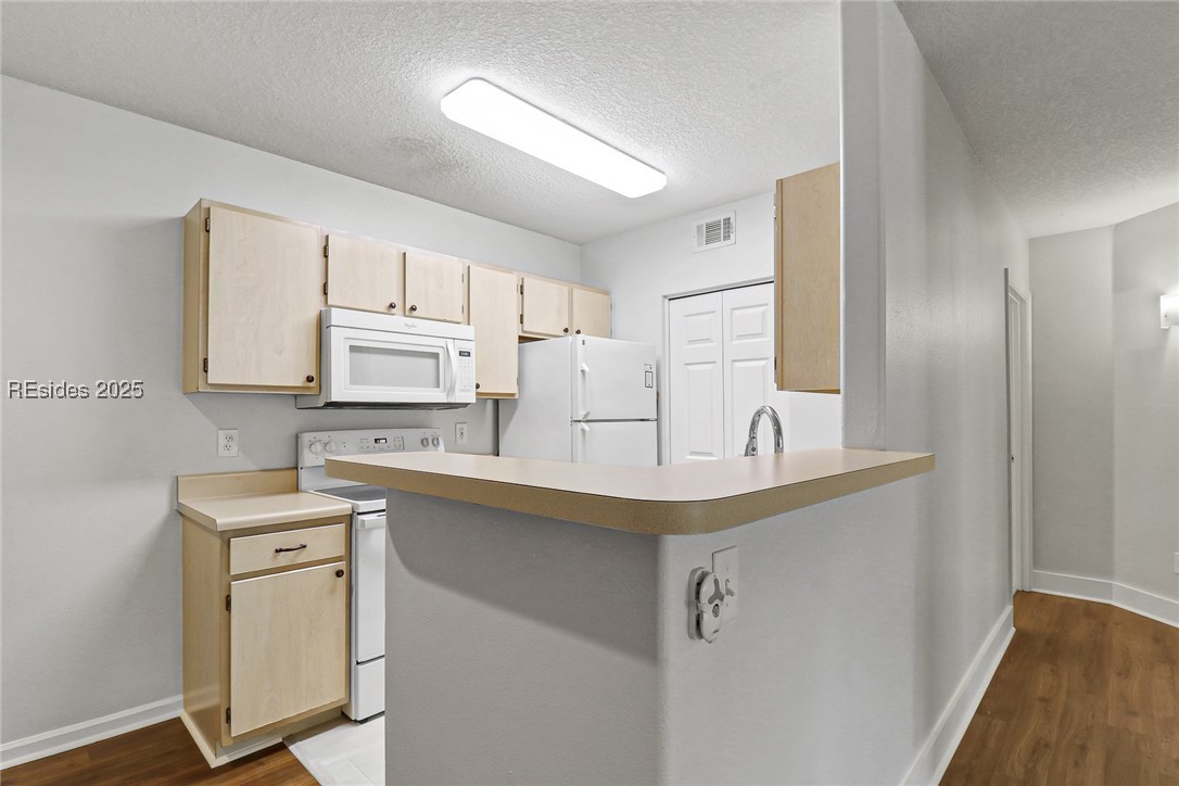 897 Fording Island Road, Unit 1004 Bluffton, SC 29910 - Photo 27 of 42