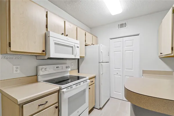 $217,000 | 897 Fording Island Road, Unit 1004, Bluffton, SC 29910